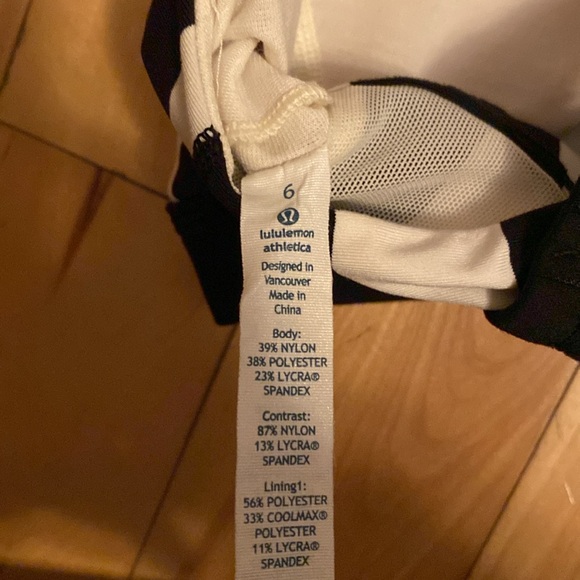 Lululemon Striped Black and White Sports Bra - Picture 5 of 5